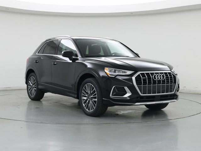 2022 Audi Q3 quattro Premium 40 TFSI