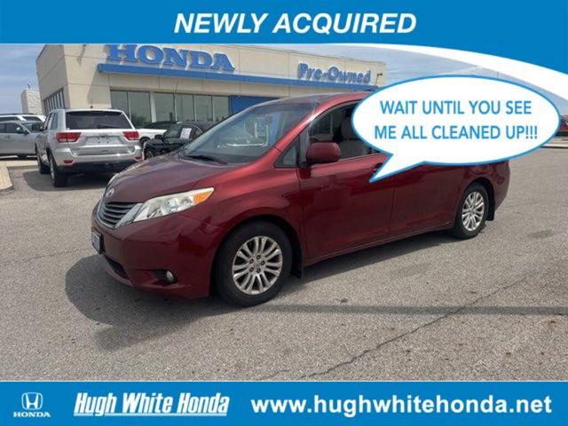 2013 Toyota Sienna XLE 7-Passenger