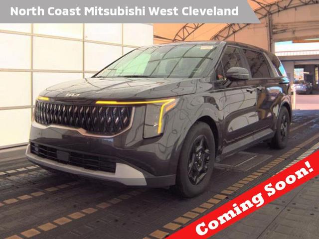 2025 Kia Carnival LXS FWD