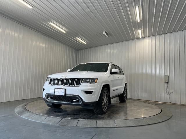 2018 Jeep Grand Cherokee Sterling Edition