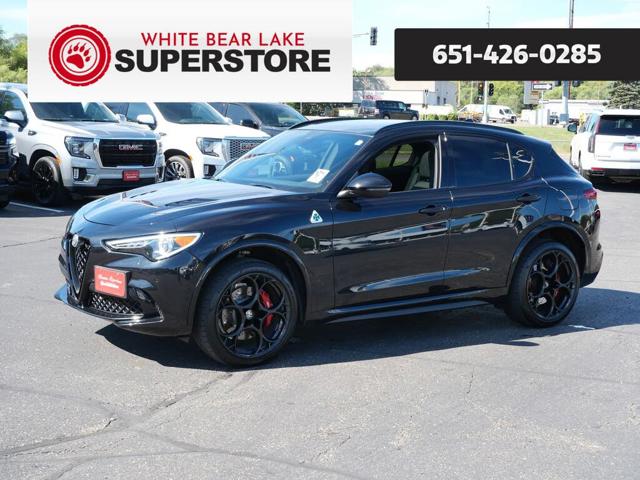 2023 Alfa Romeo Stelvio Quadrifoglio