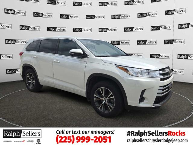2017 Toyota Highlander LE