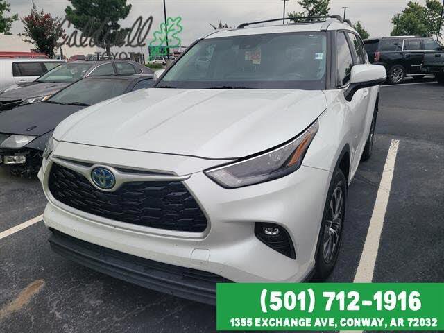 2023 Toyota Highlander Hybrid XLE