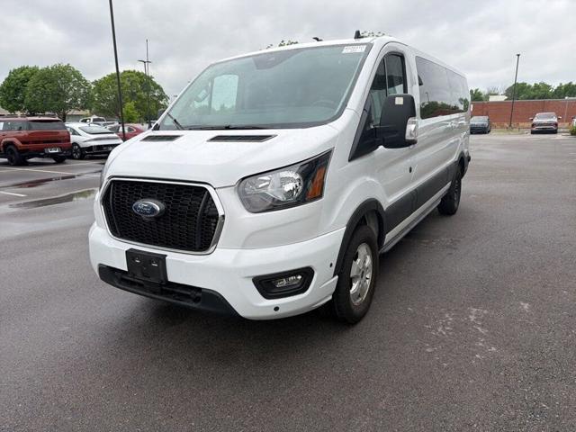2024 Ford Transit Passenger Wagon 350 XLT Low Roof LB RWD