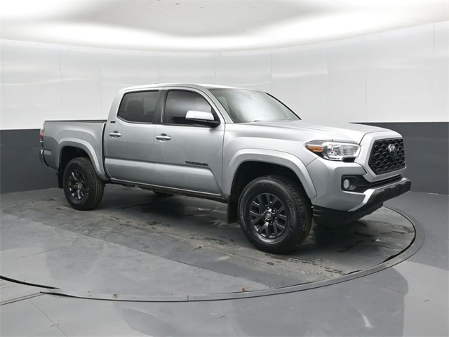 2022 Toyota Tacoma 2WD SR5 RWD