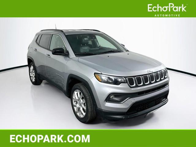 2023 Jeep Compass Latitude Lux
