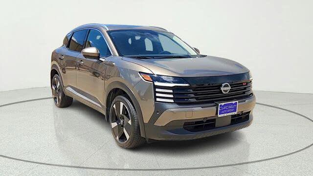 2025 Nissan Kicks SR FWD