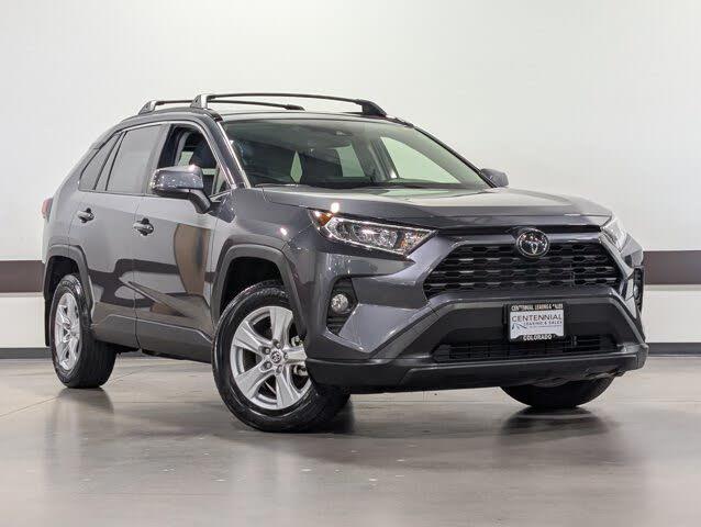 2020 Toyota RAV4 XLE