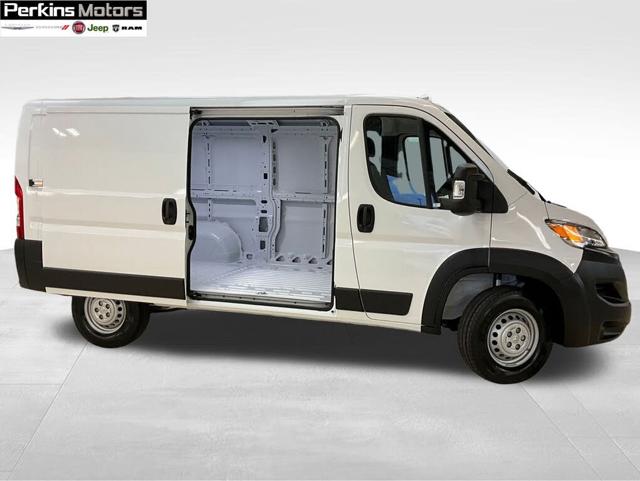 2026 Ram ProMaster 2500 Tradesman 136 Low Roof Ca