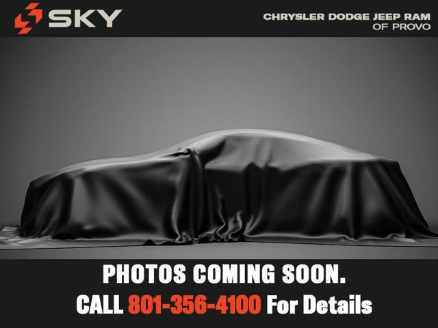 2016 Chrysler Town and Country Limited Platinum