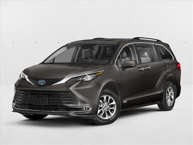 2024 Toyota Sienna XLE 7-Passenger FWD
