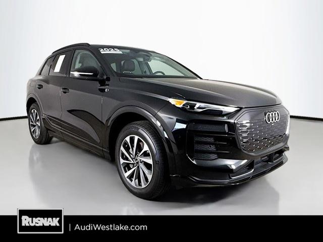2025 Audi Q6 e-tron quattro Premium