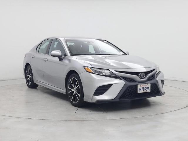 2019 Toyota Camry SE FWD