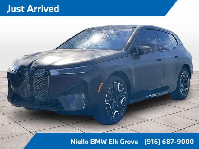 2025 BMW iX xDrive50