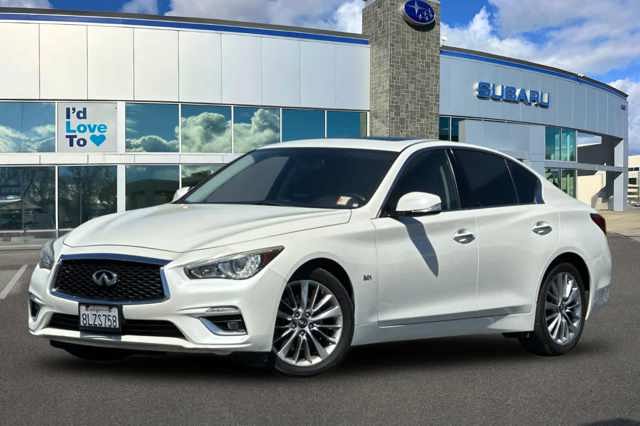 2018 INFINITI Q50 3.0t Luxe AWD