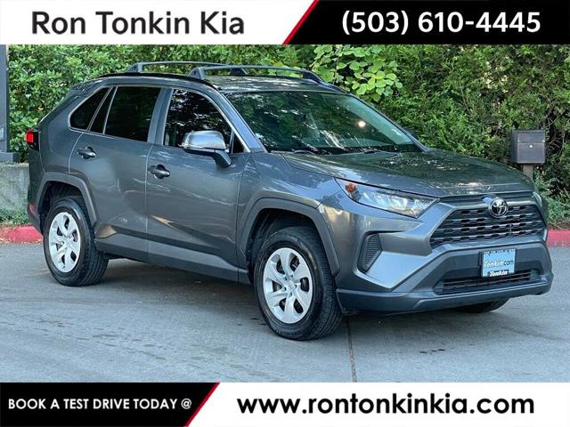 2020 Toyota RAV4 LE