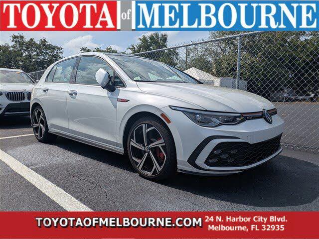 2024 Volkswagen Golf GTI SE FWD