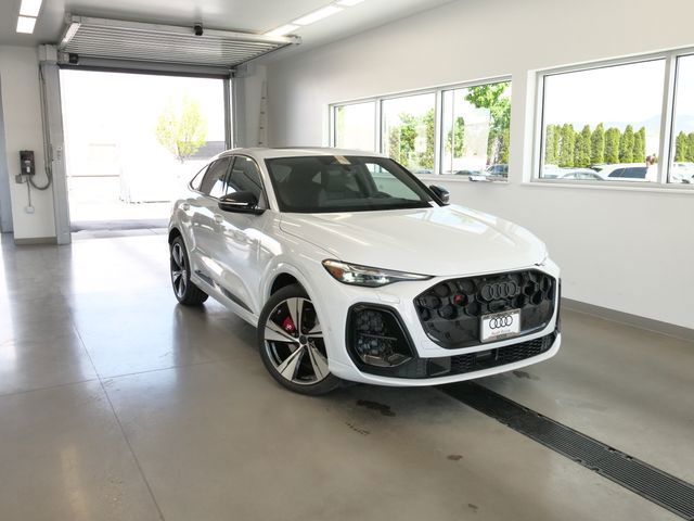 2026 Audi SQ5 Sportback quattro Premium Plus TFSI