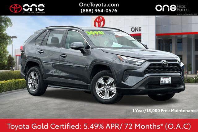 2022 Toyota RAV4 XLE