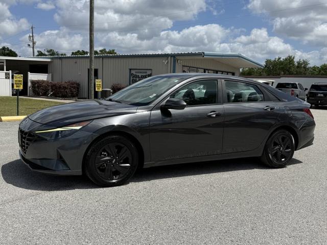 2021 Hyundai Elantra SEL FWD