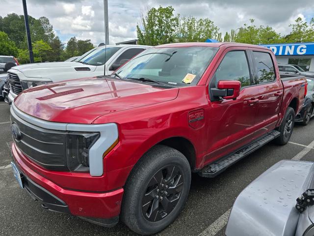 2023 Ford F-150 Lightning Lariat