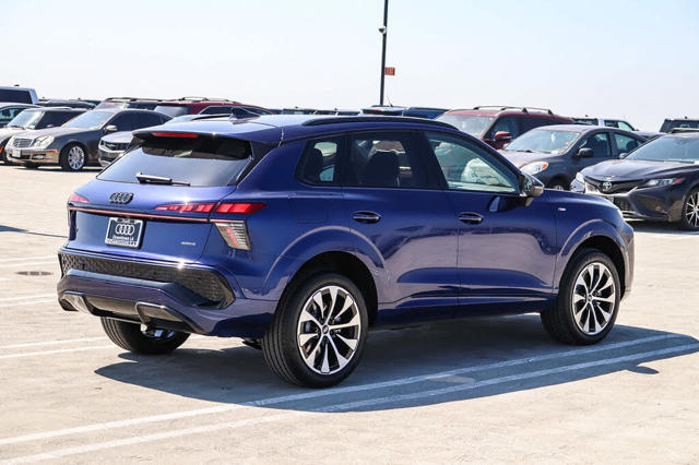 2026 Audi Q3 quattro S Line TFSI
