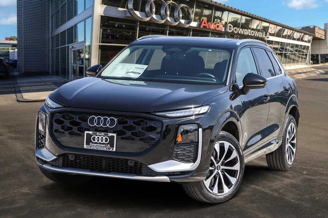 2026 Audi Q3 quattro S Line TFSI