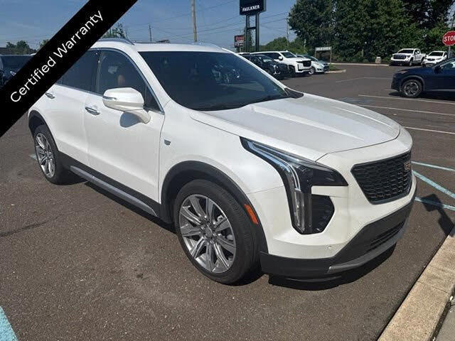 2023 Cadillac XT4 Premium Luxury