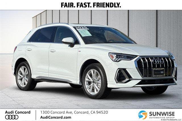 2025 Audi Q3 quattro S line Prem Plus 45 TFSI