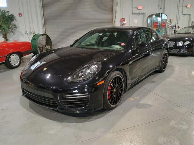 2015 Porsche Panamera GTS