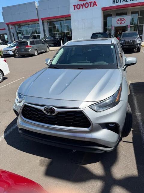 2024 Toyota Highlander XLE AWD