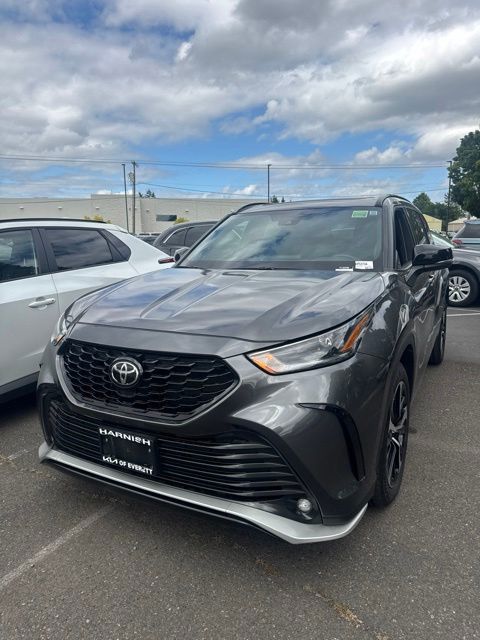 2021 Toyota Highlander XSE