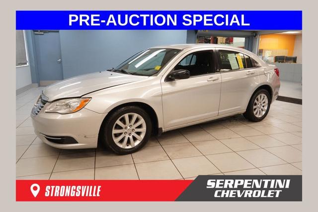 2011 Chrysler 200 Touring