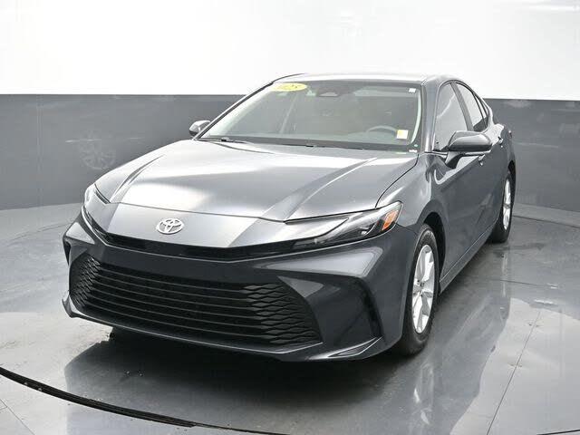 2025 Toyota Camry LE FWD