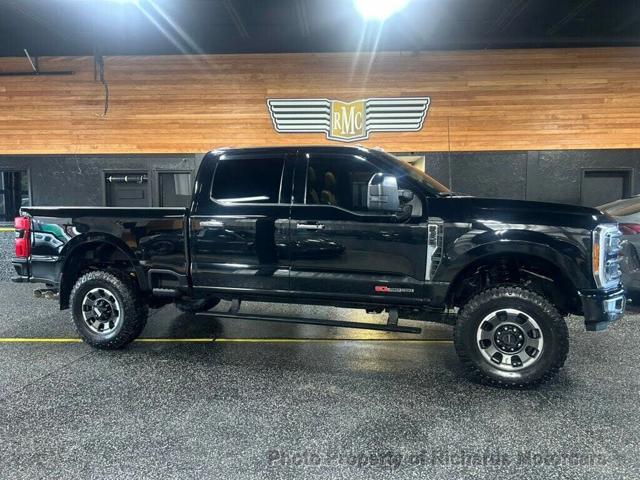 2023 Ford Super Duty F-350 SRW Platinum