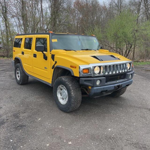 2003 HUMMER H2 Base