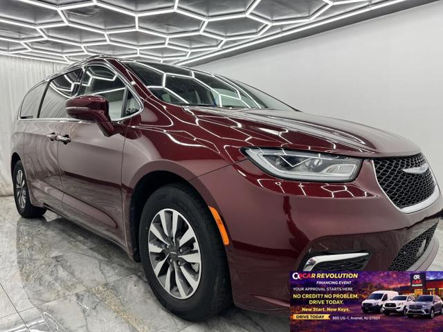 2021 Chrysler Pacifica Hybrid Touring L