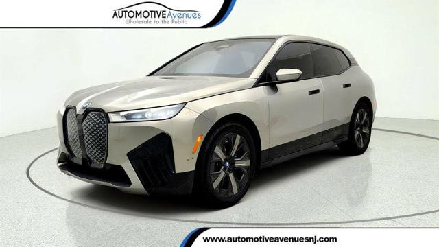 2025 BMW iX xDrive50