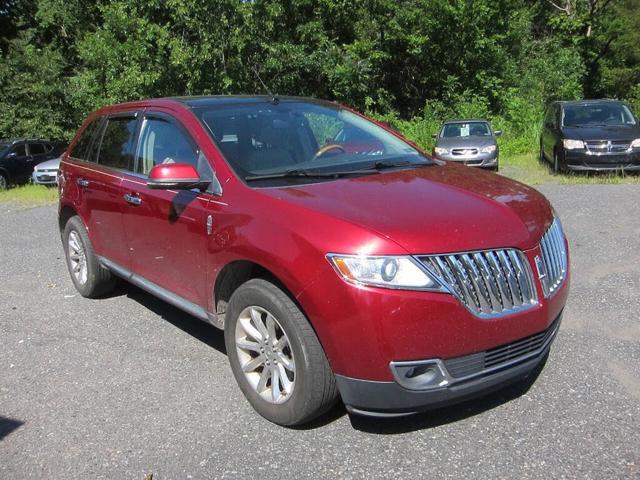 2014 Lincoln MKX Base