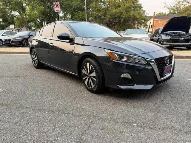 2021 Nissan Altima 2.5 SV