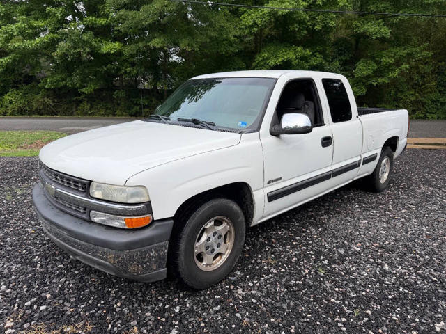 2001 Chevrolet Silverado 1500 LS RWD