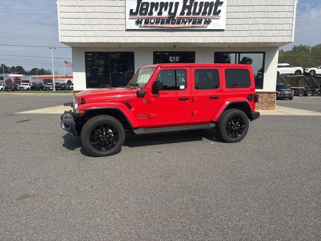 2025 Jeep Wrangler Sahara 4WD