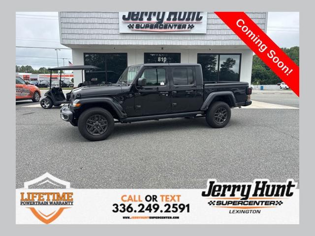 2024 Jeep Gladiator Sport