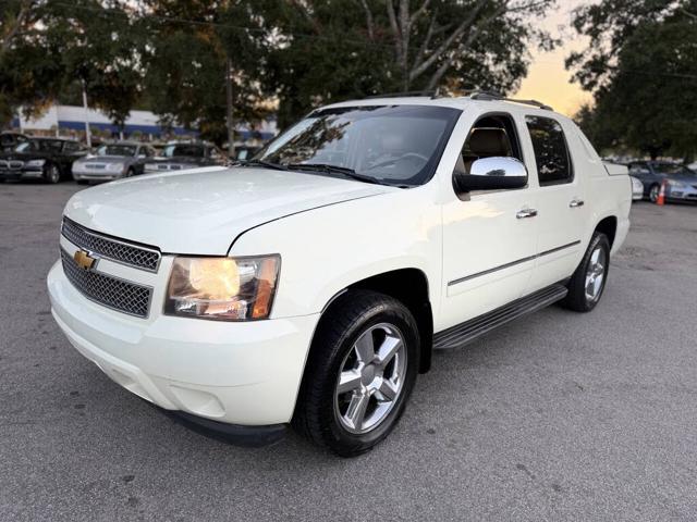2013 Chevrolet Avalanche LTZ Black Diamond
