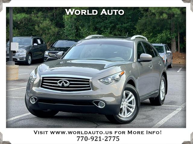 2016 Infiniti QX70 Base