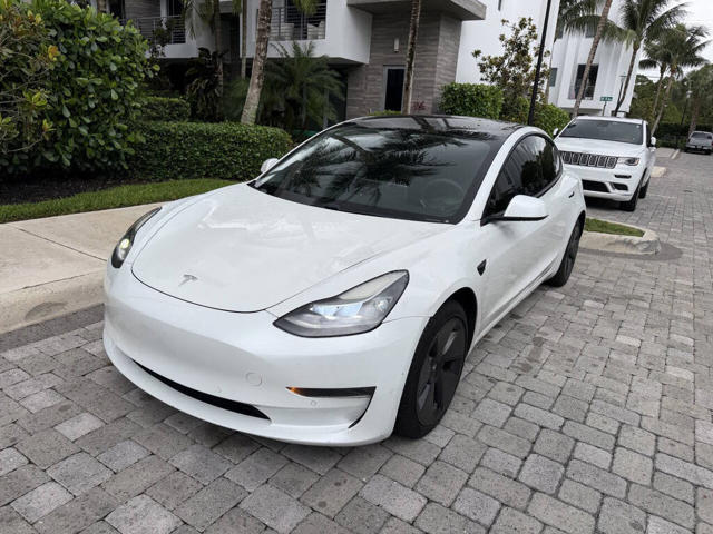 2021 Tesla Model 3 Standard Range Plus