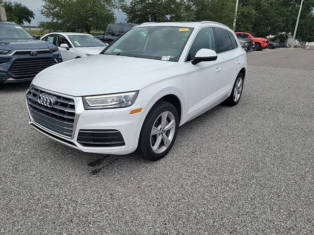 2020 Audi Q5 quattro Premium 45 TFSI