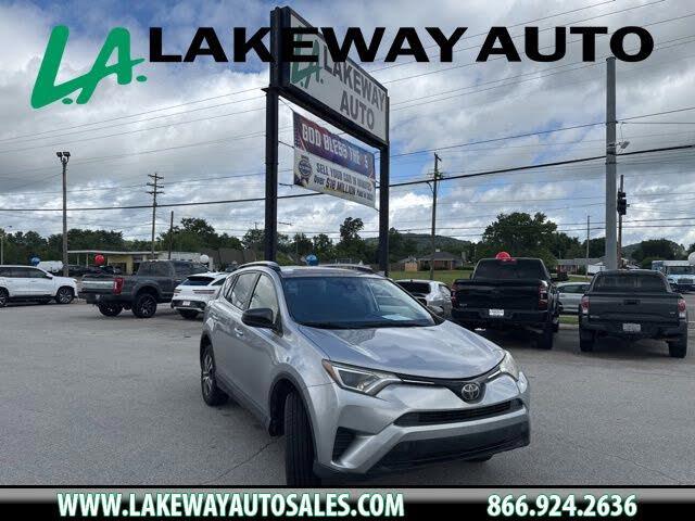 2018 Toyota RAV4 LE AWD