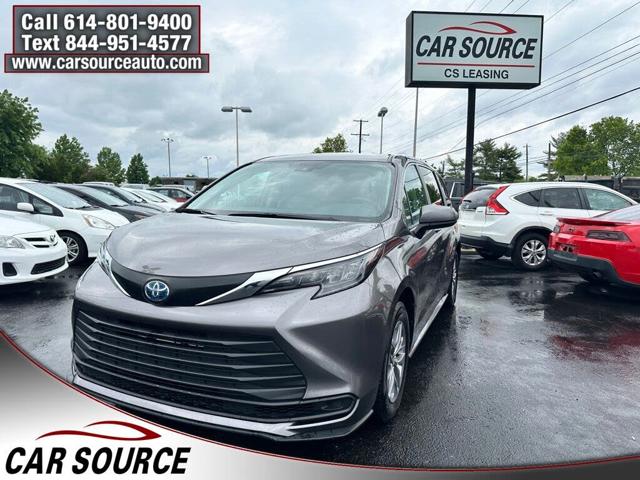 2024 Toyota Sienna LE 8-Passenger FWD