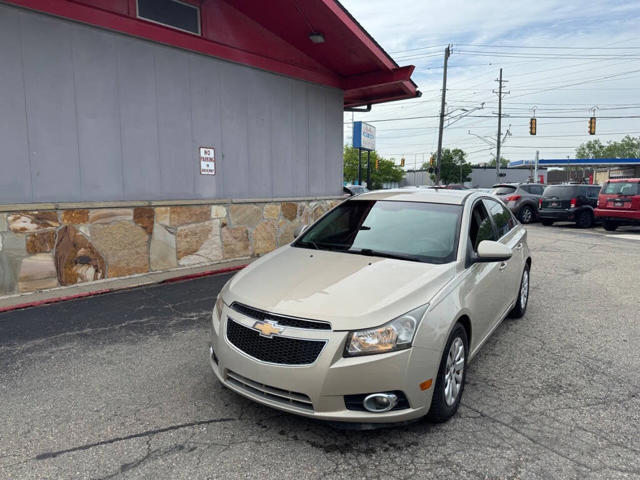 2011 Chevrolet Cruze 1LT Sedan FWD